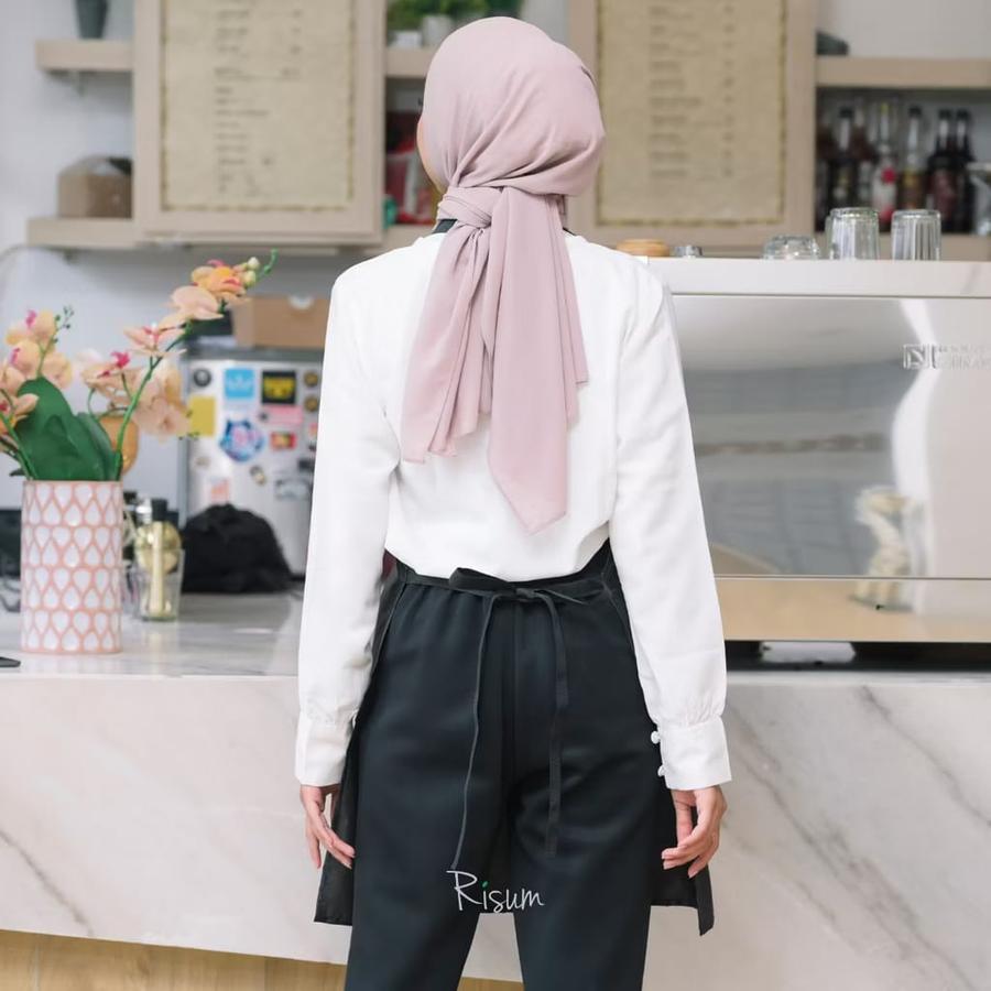 Risum - Apron Anti Air dan Minyak
