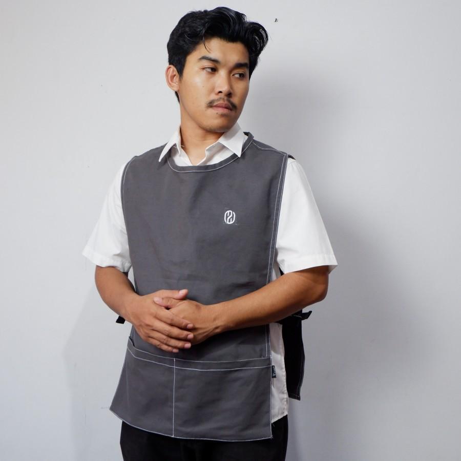 Risum - Flap Apron
